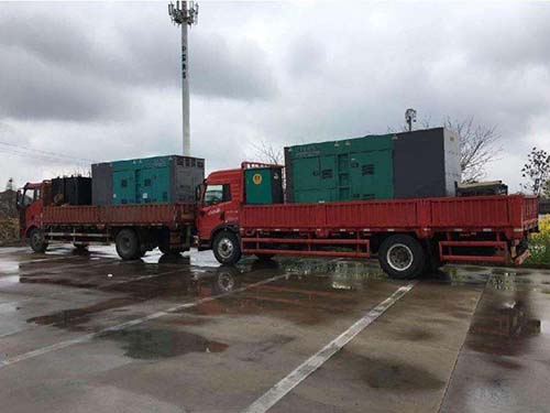 九真镇涂抹密封胶后,需要等待多长时间才能安装水冷式机油散热器密封件?